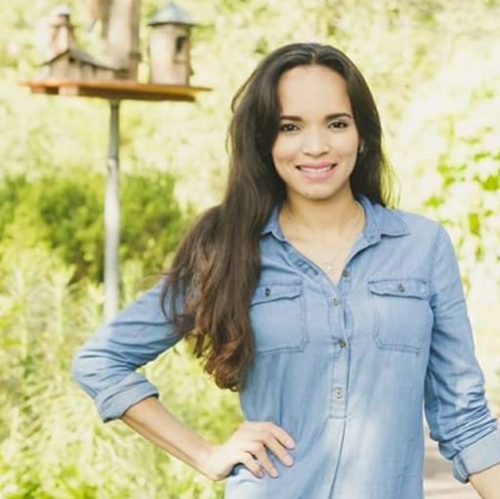 Meet your Posher, Luz